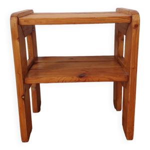 Table d'appoint en pin