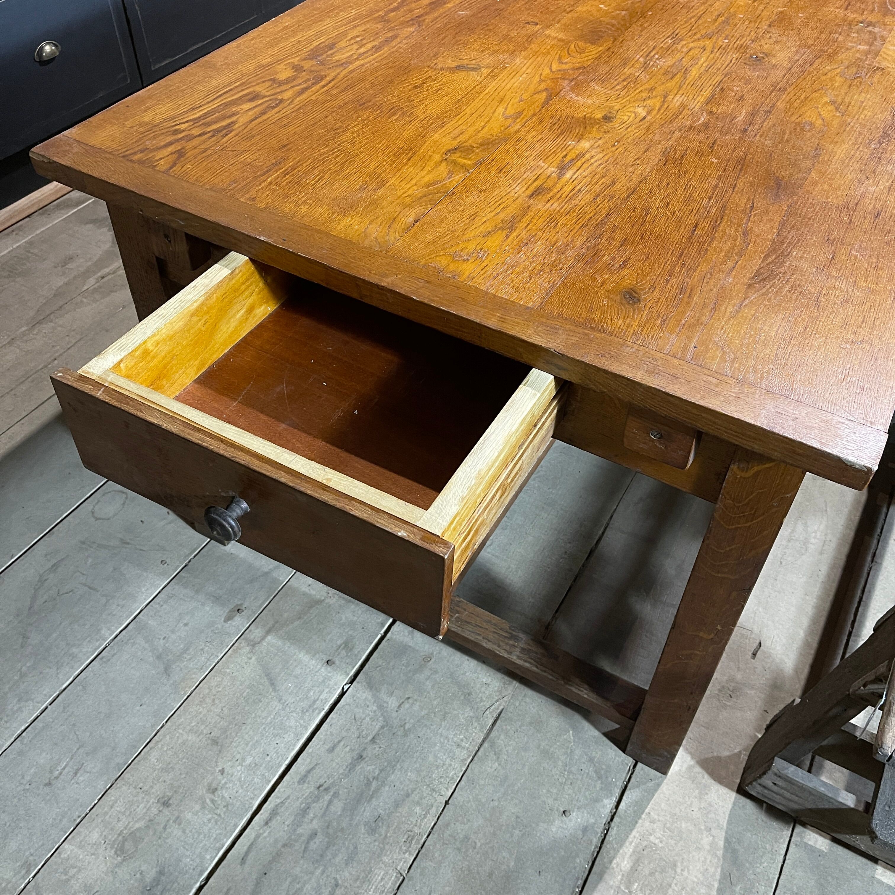 Oak farmhouse table