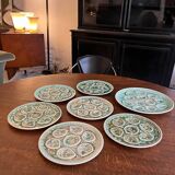 Plates and shellfish dish