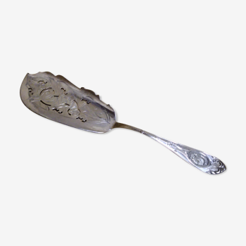 Large baroque silver metal pie shovel