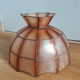 Mother-of-pearl lampshade for suspension