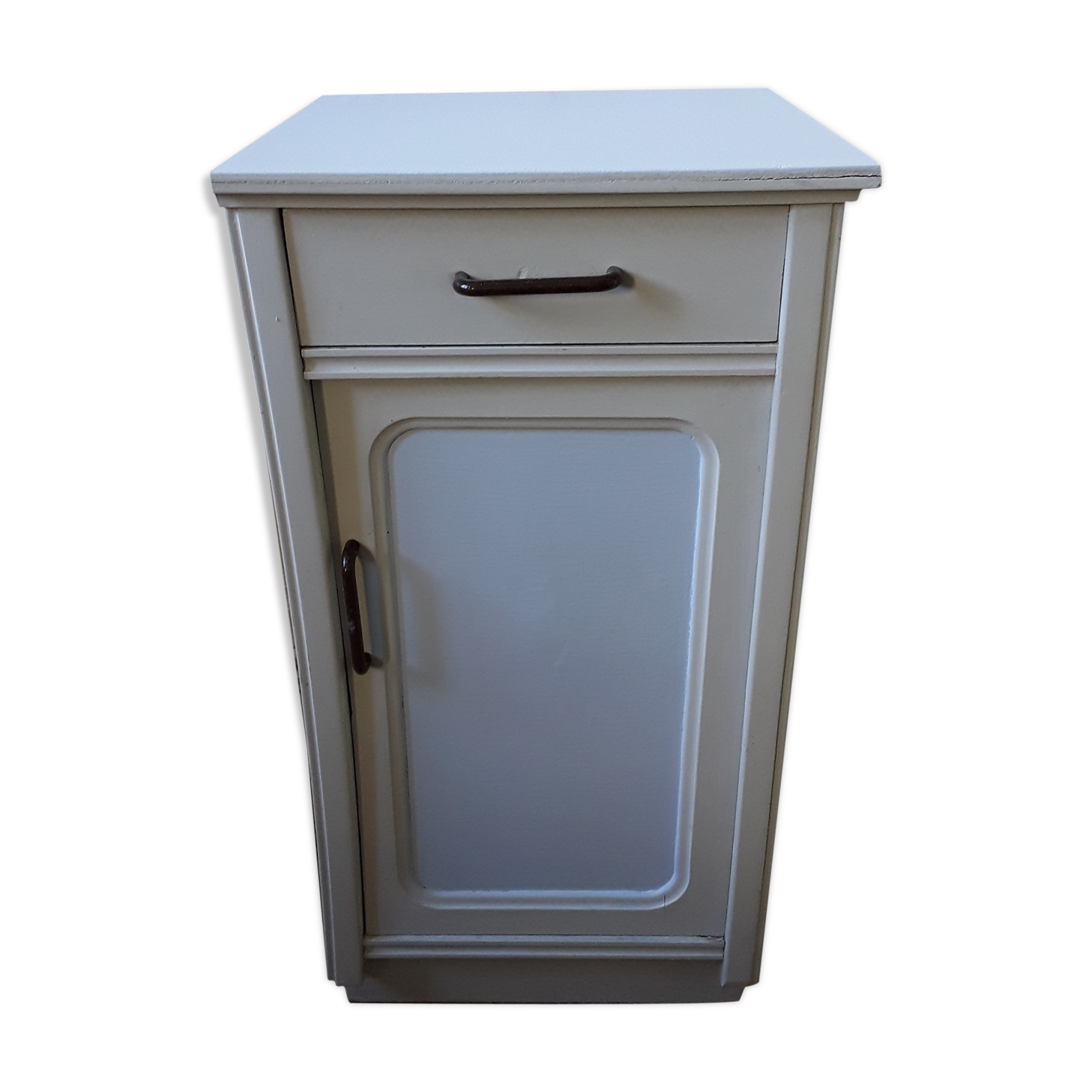 Vintage parisian buffet