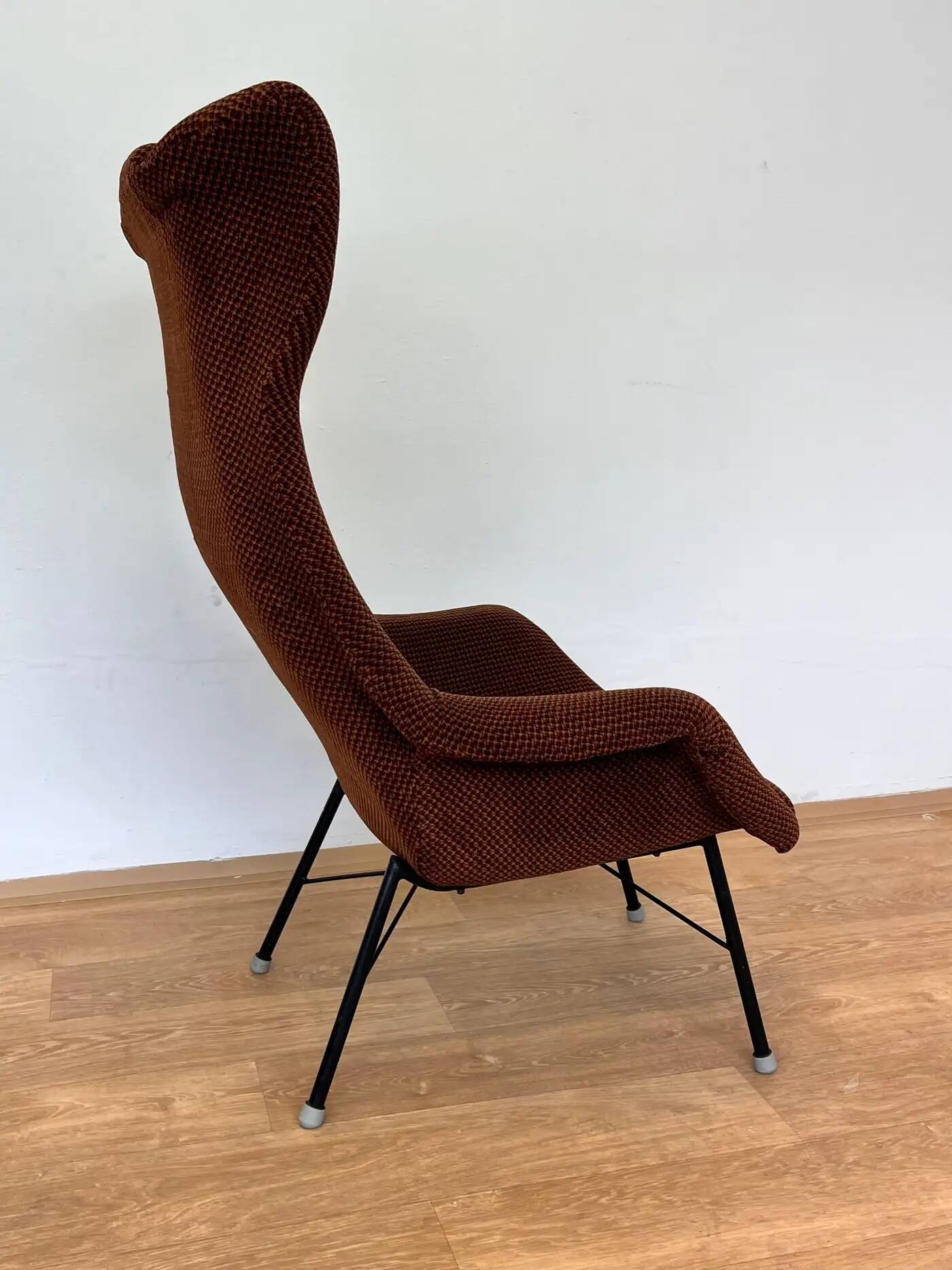 Original design fiberglass wing chair by Miroslav Navratil, 1970s