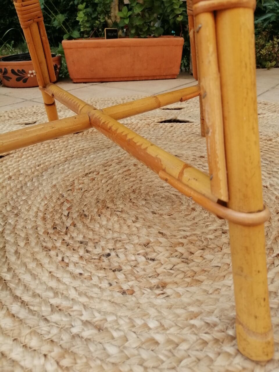 Series of 4 vintage rattan chairs.