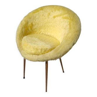 Yellow basket chair, spindle legs