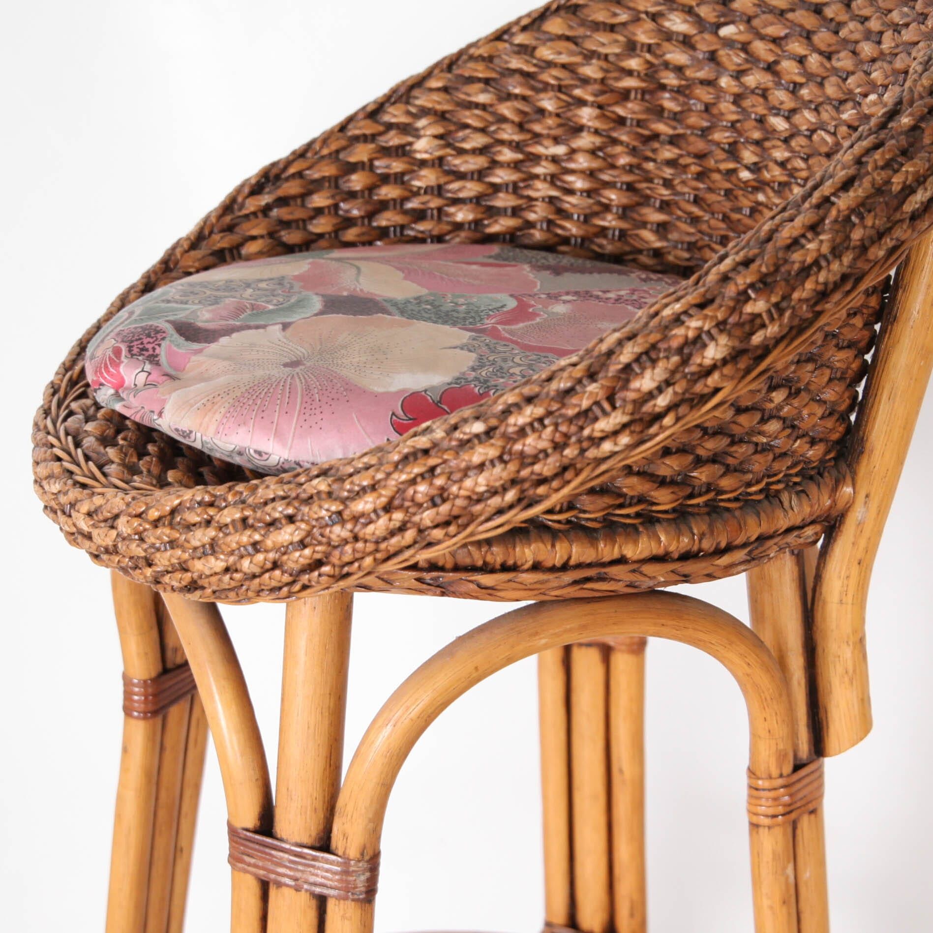 Set of 4 bar stools