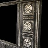 B&W headboard