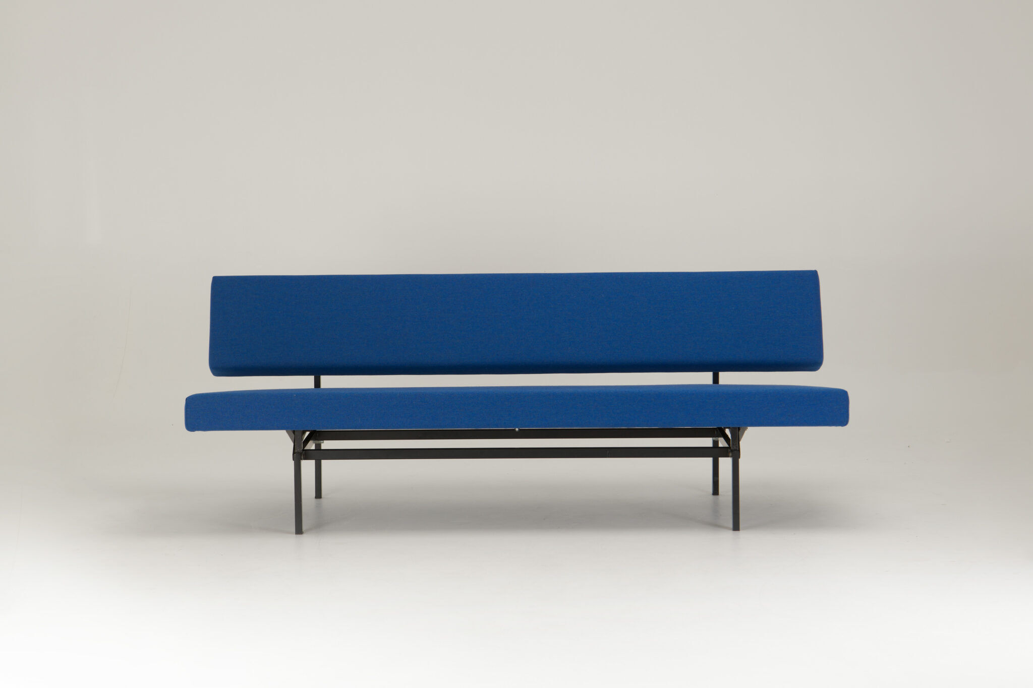 Model 540 daybed - Gijs van der Sluis