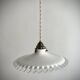 Suspension opaline plateau dentelé