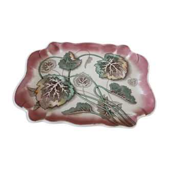 Art Nouveau dish in Fives-Lille earthenware