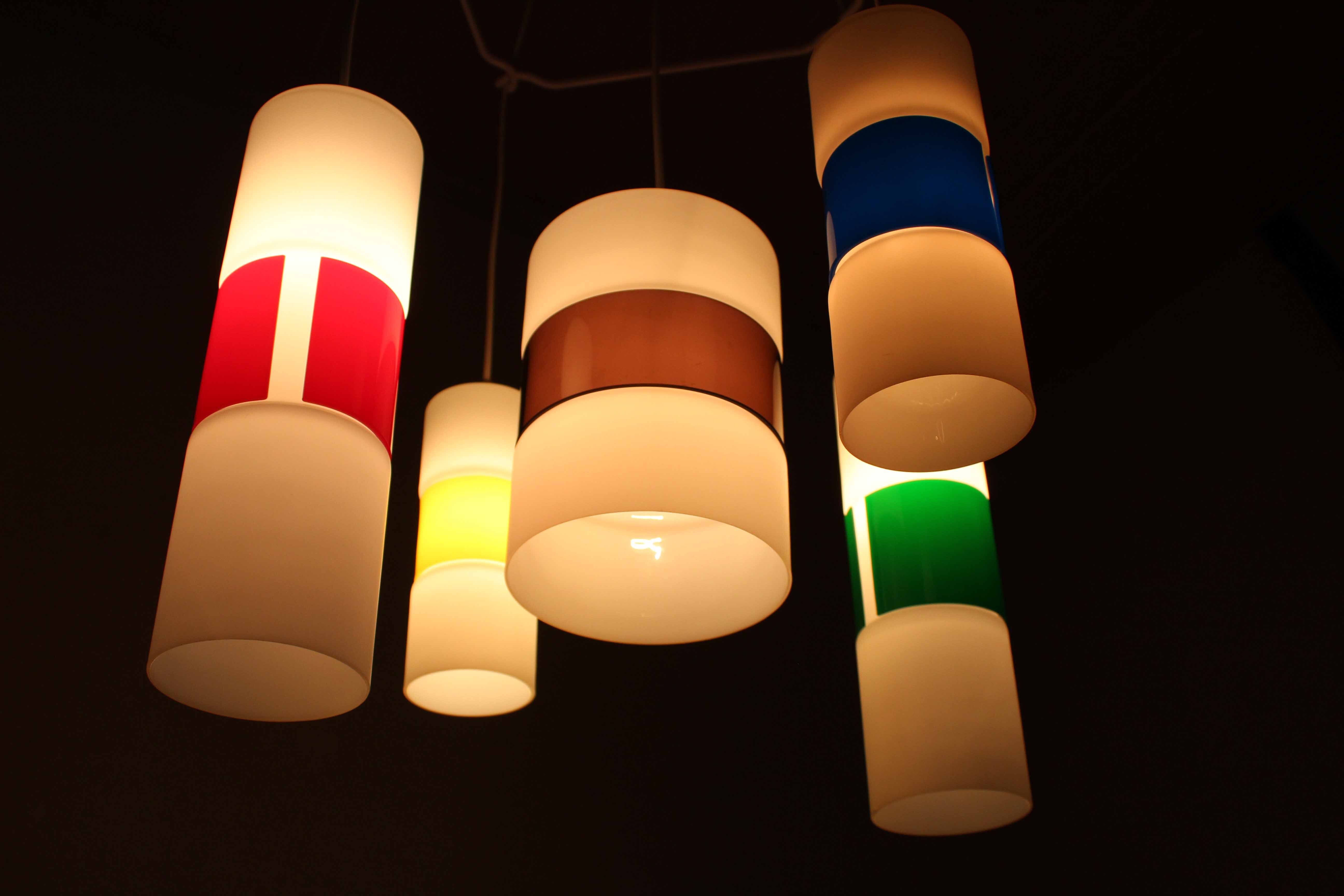 Chandelier with vintage suspensions