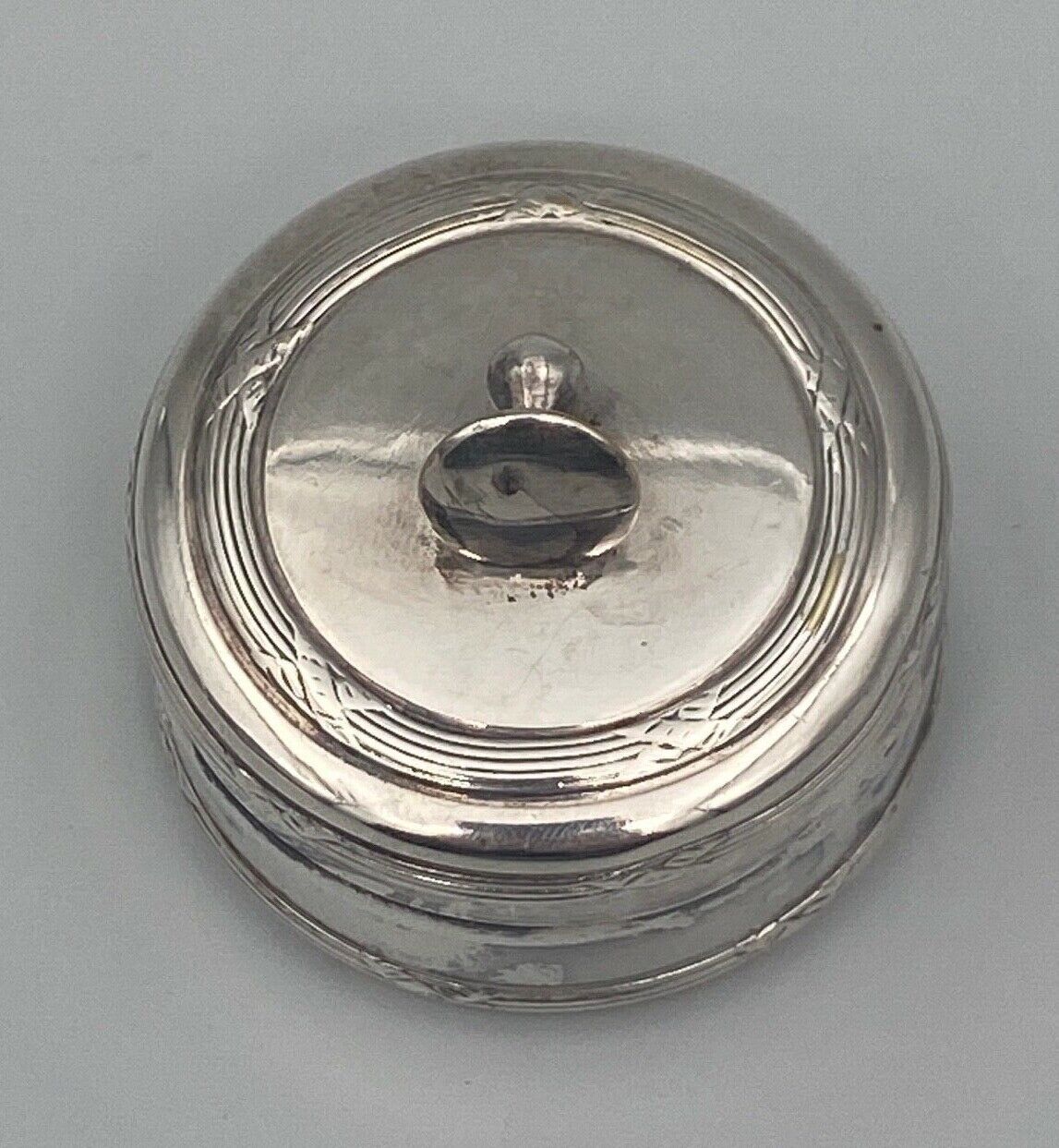 Christian dior silver metal box with cufflink decor socket