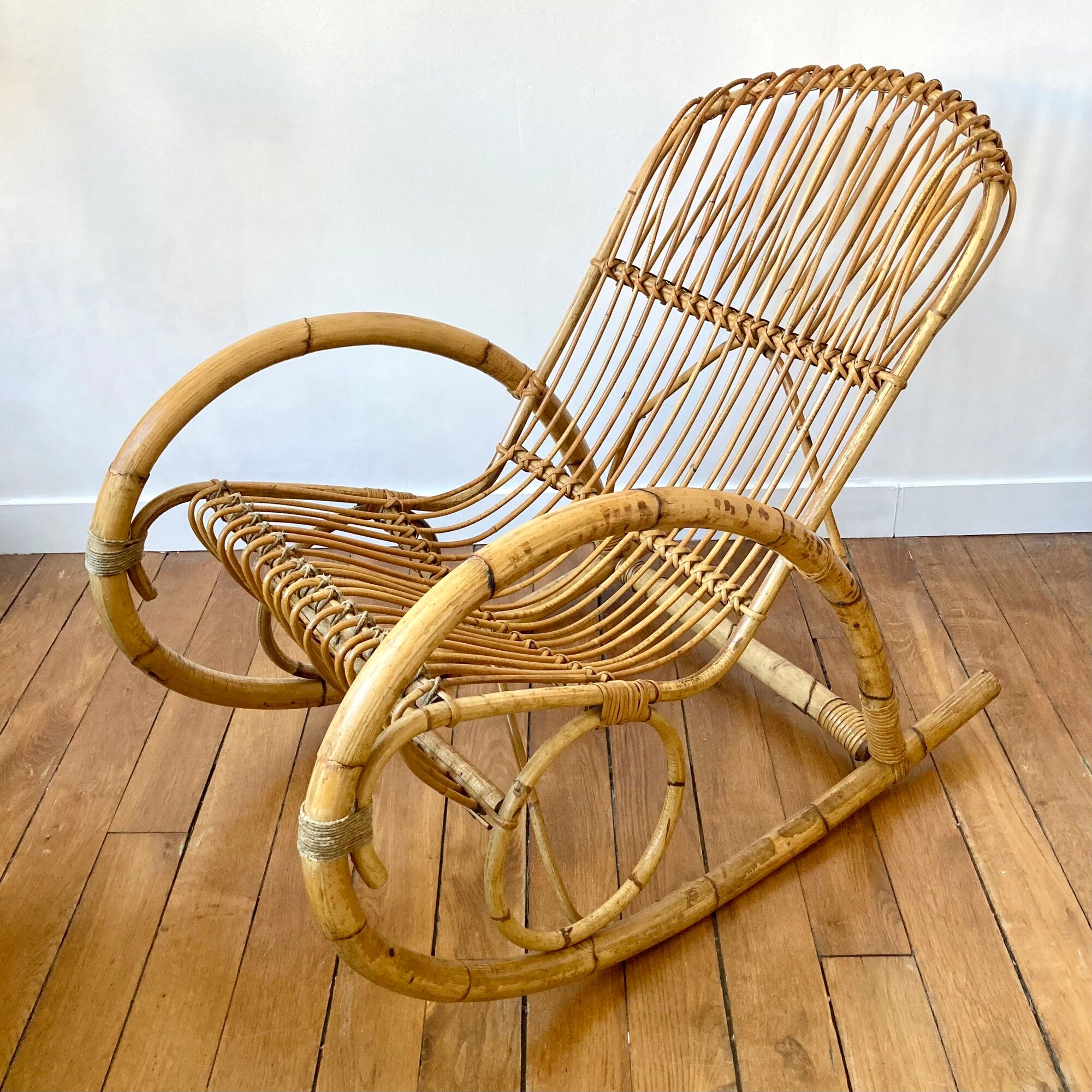 Rocking chair rattan Rohe Noordwolde 60s or rocking chair