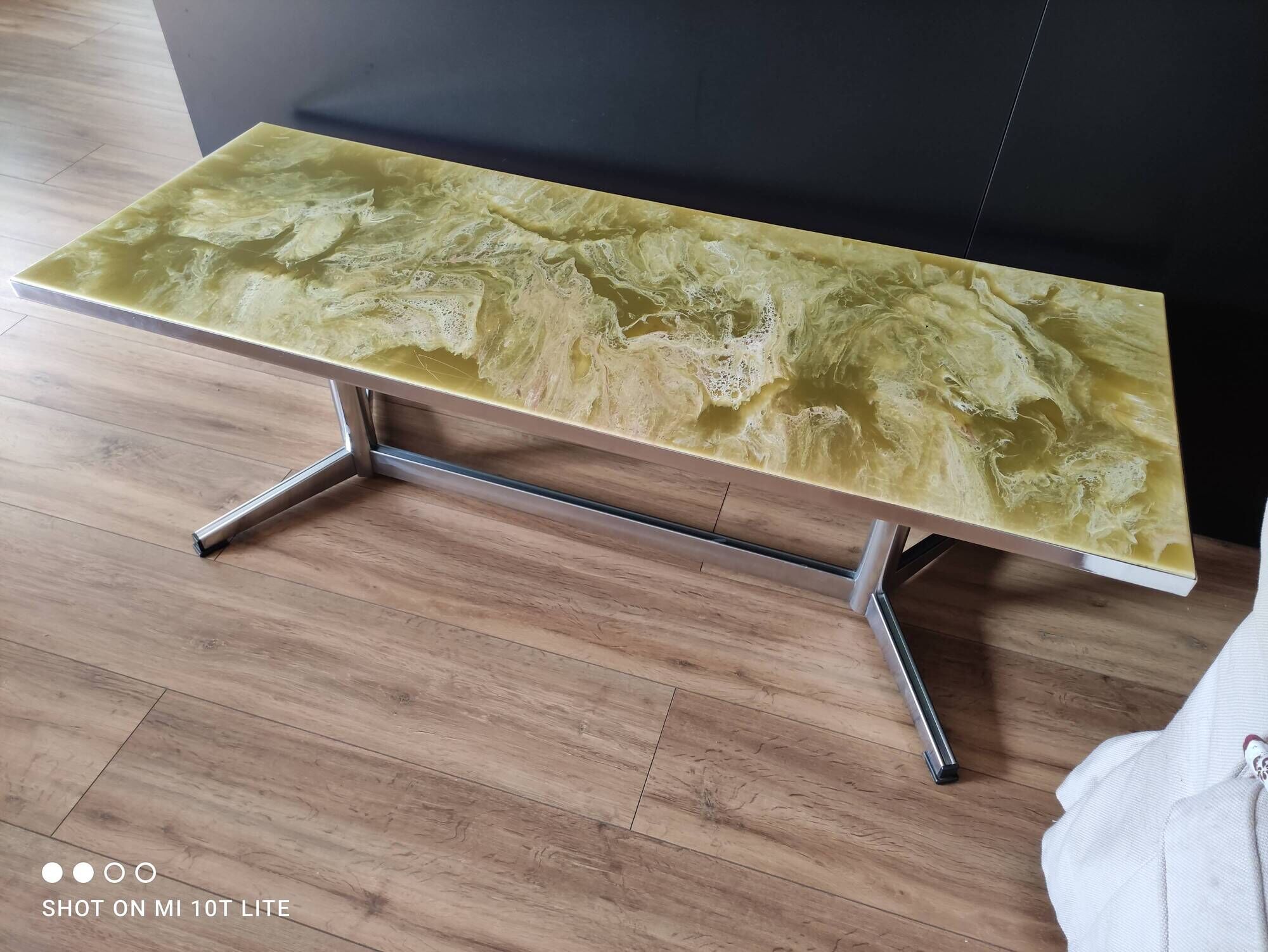 Vintage coffee table 70s chrome base and top resin effect marble green water