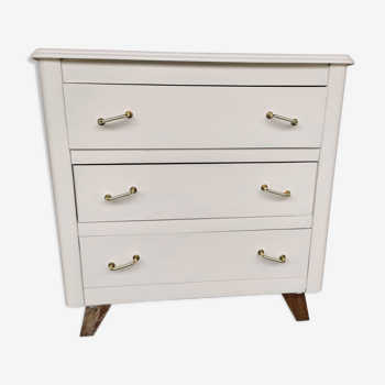 Scandinavian chest of drawers