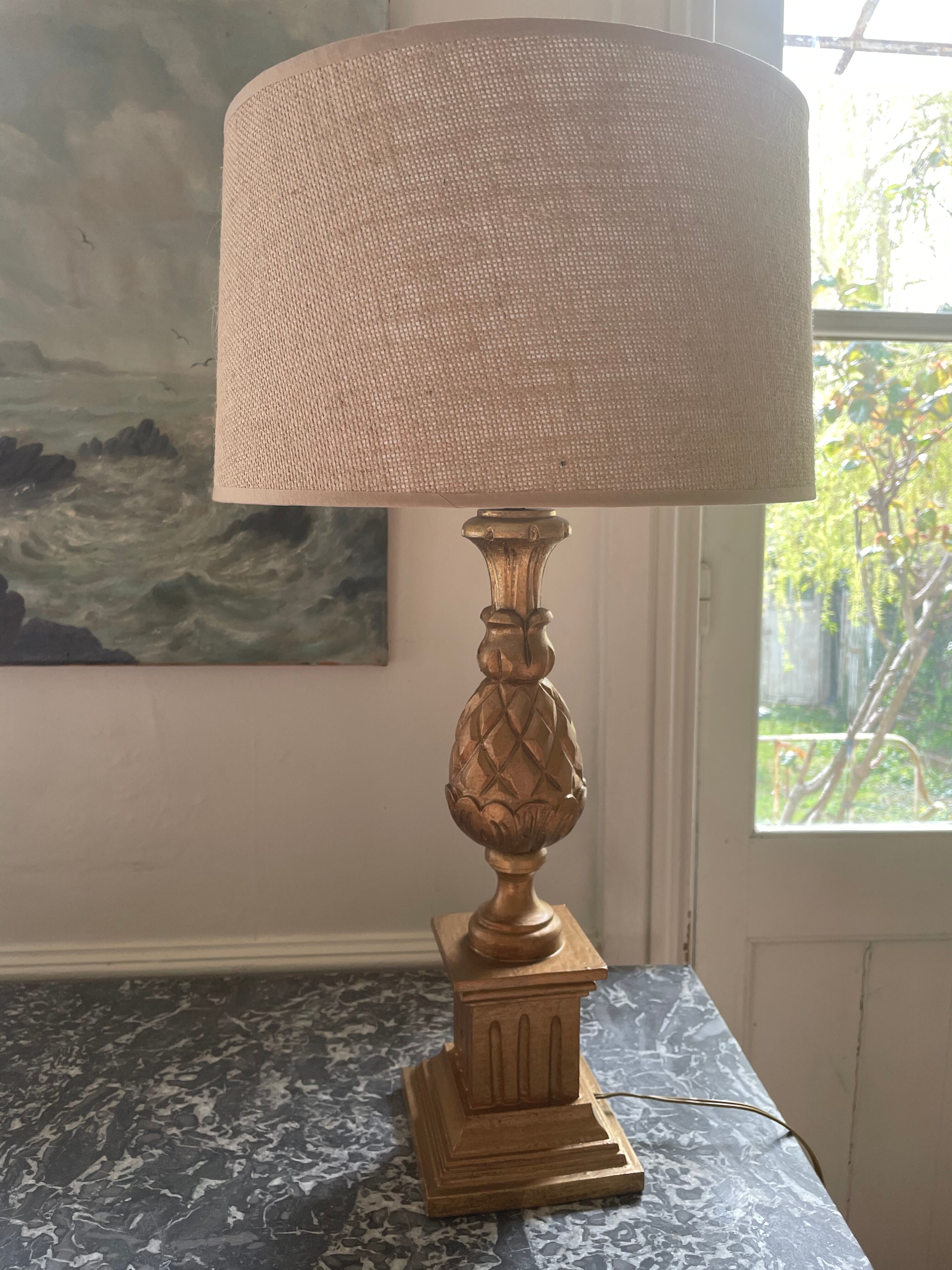 Lampe en bois ananas années 70