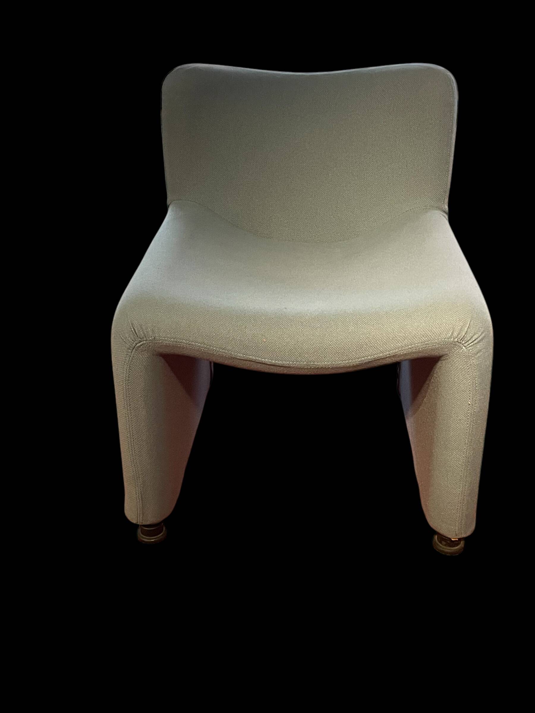 Pair of armchairs, Arfa edition