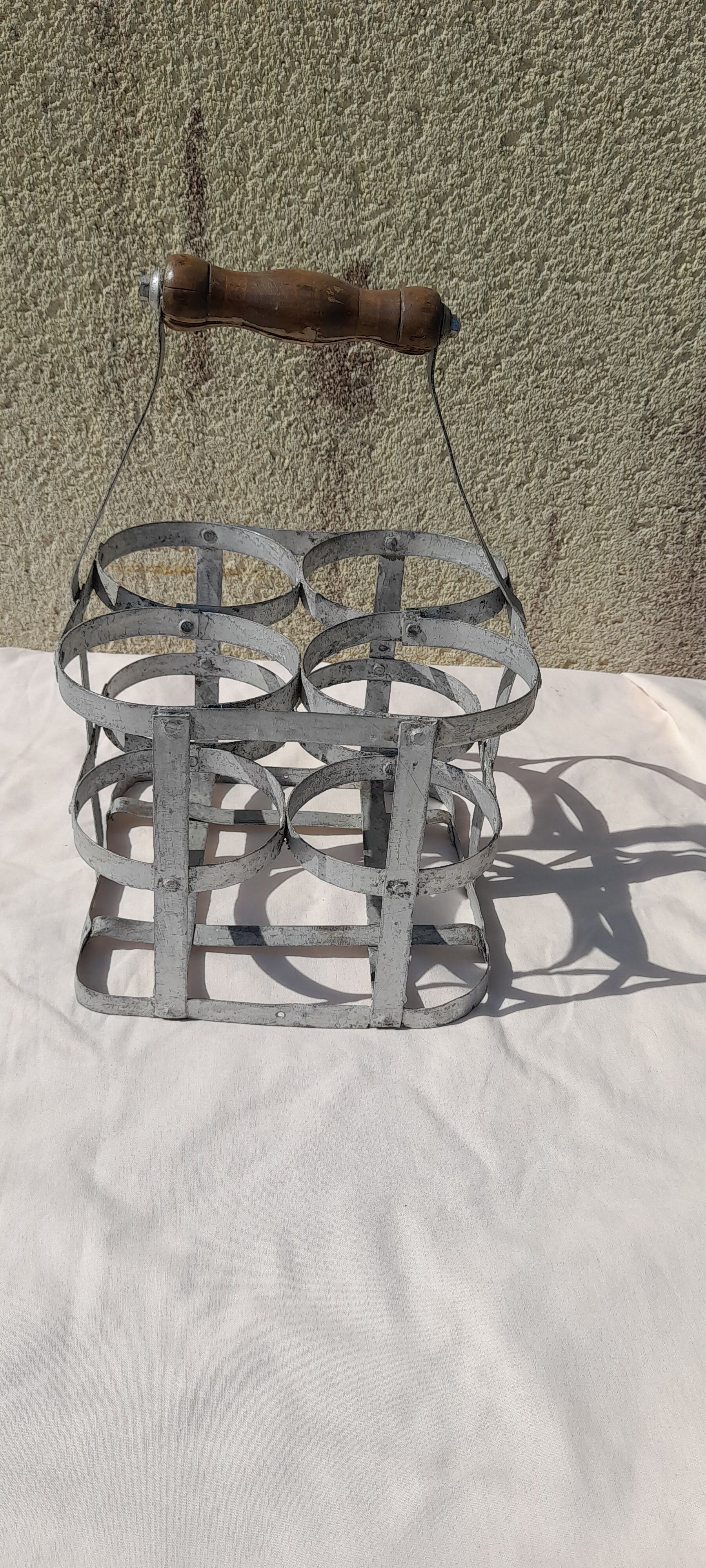 Zinc bottle holder for 4 bottles