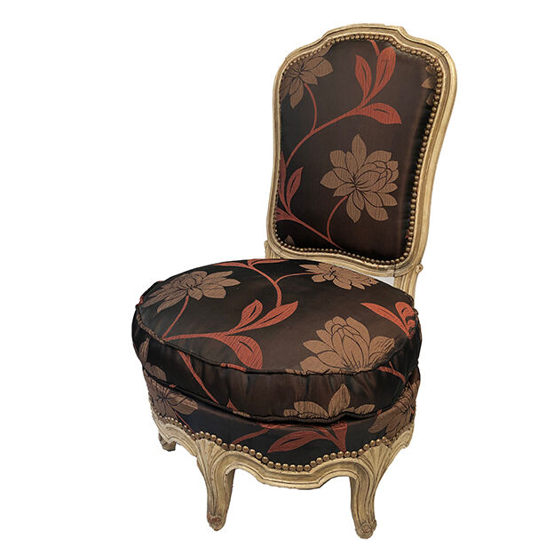 Chaise de style Louis XV en bois laqué XXème