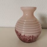 vase en opaline rond , rose et violet années 40