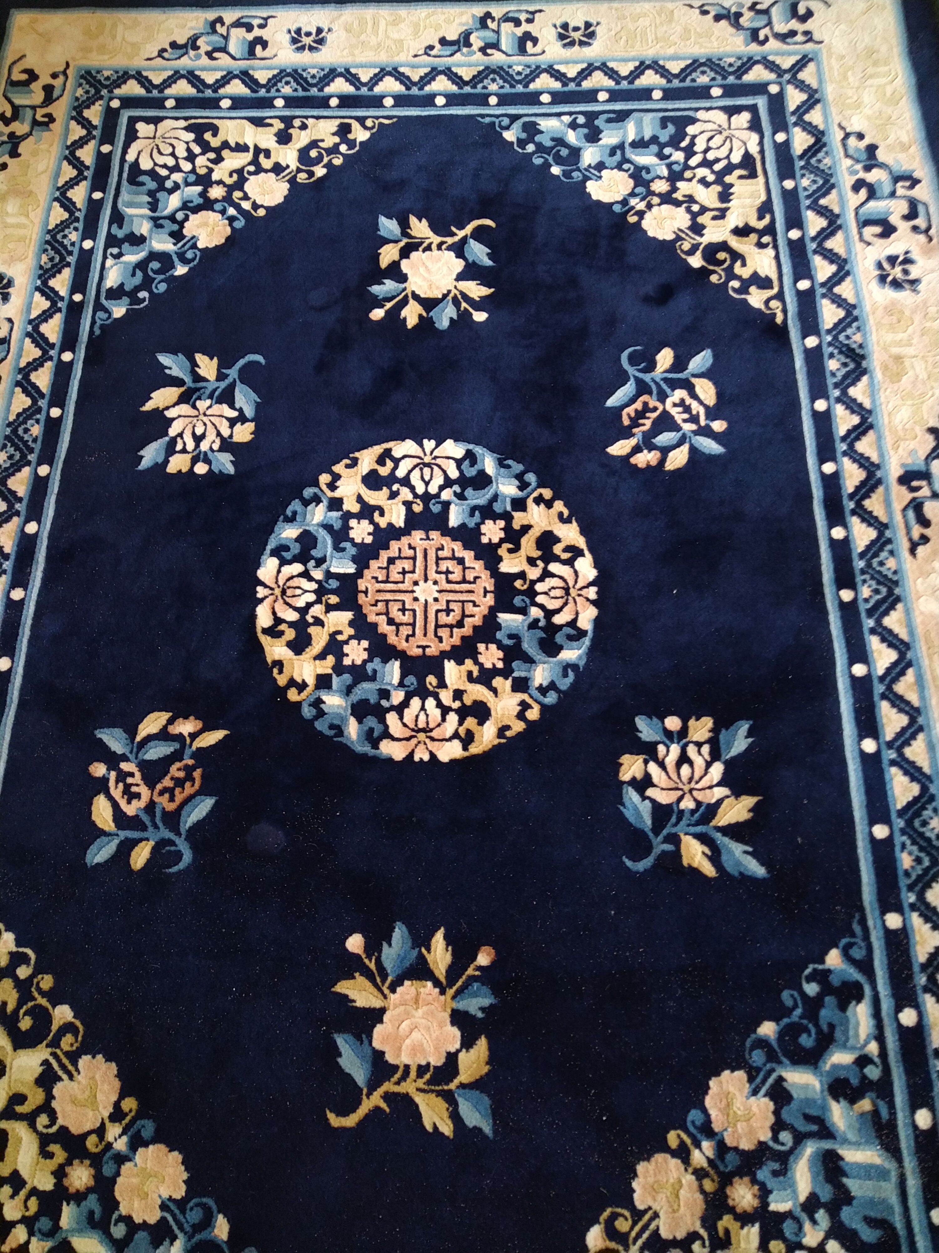 Asian wool carpet 140*200 cm