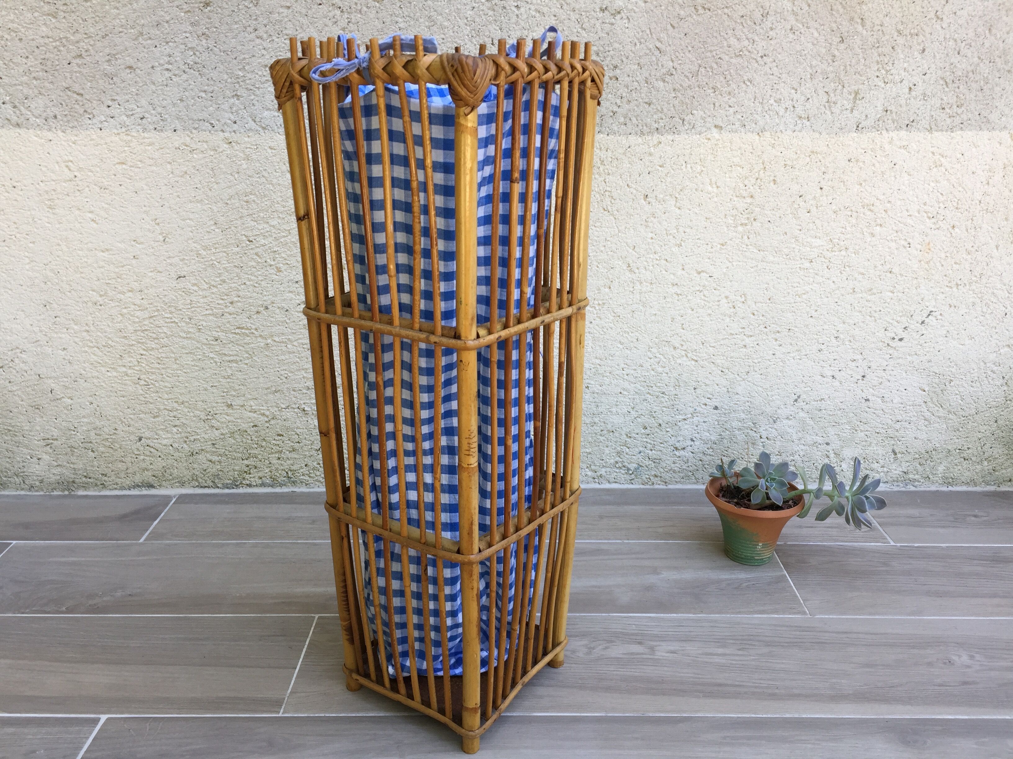 Panier rotin et tissu vishy bleu vintage