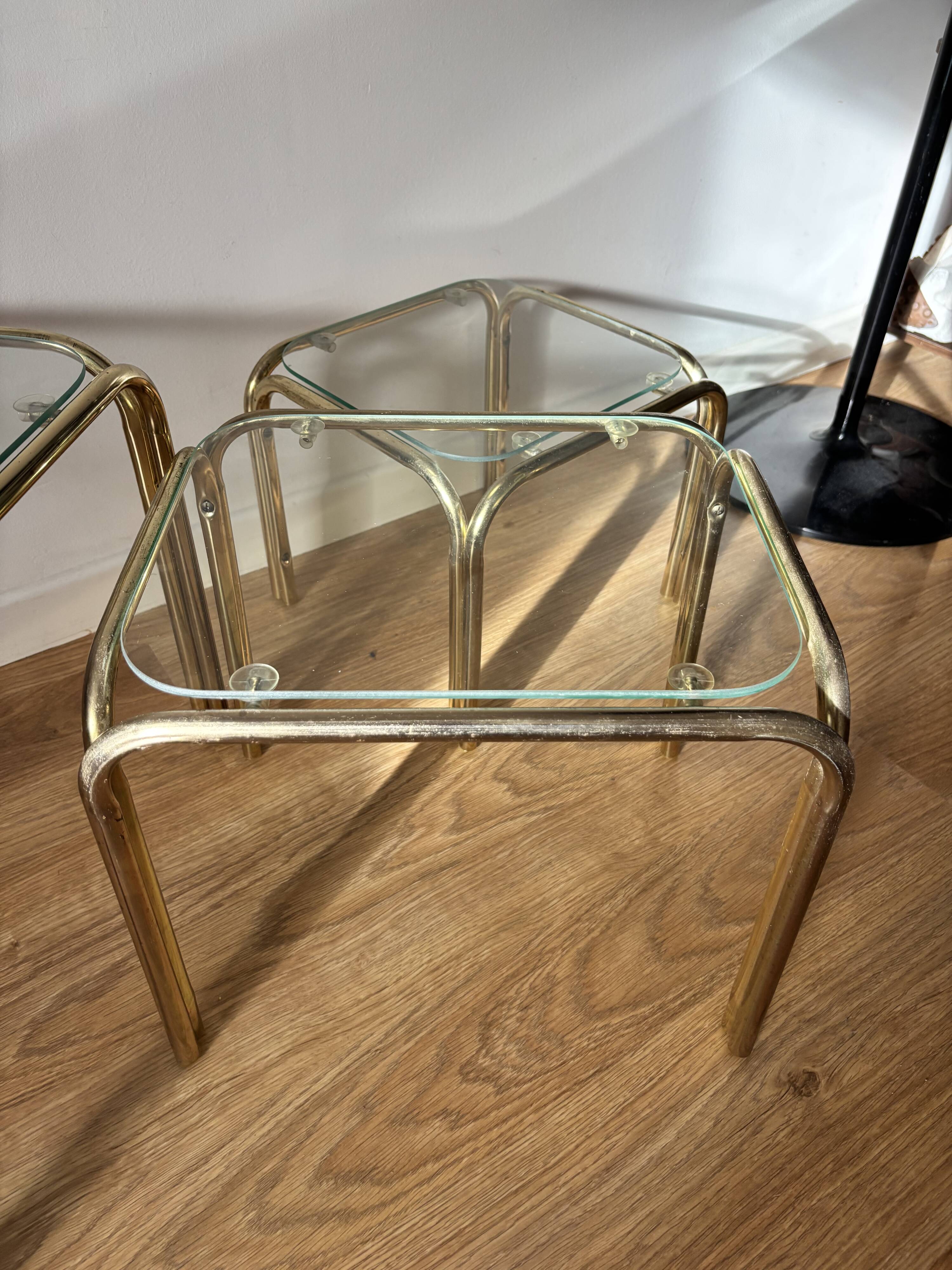 Set of 3 vintage nesting tables from the 70s/80s.