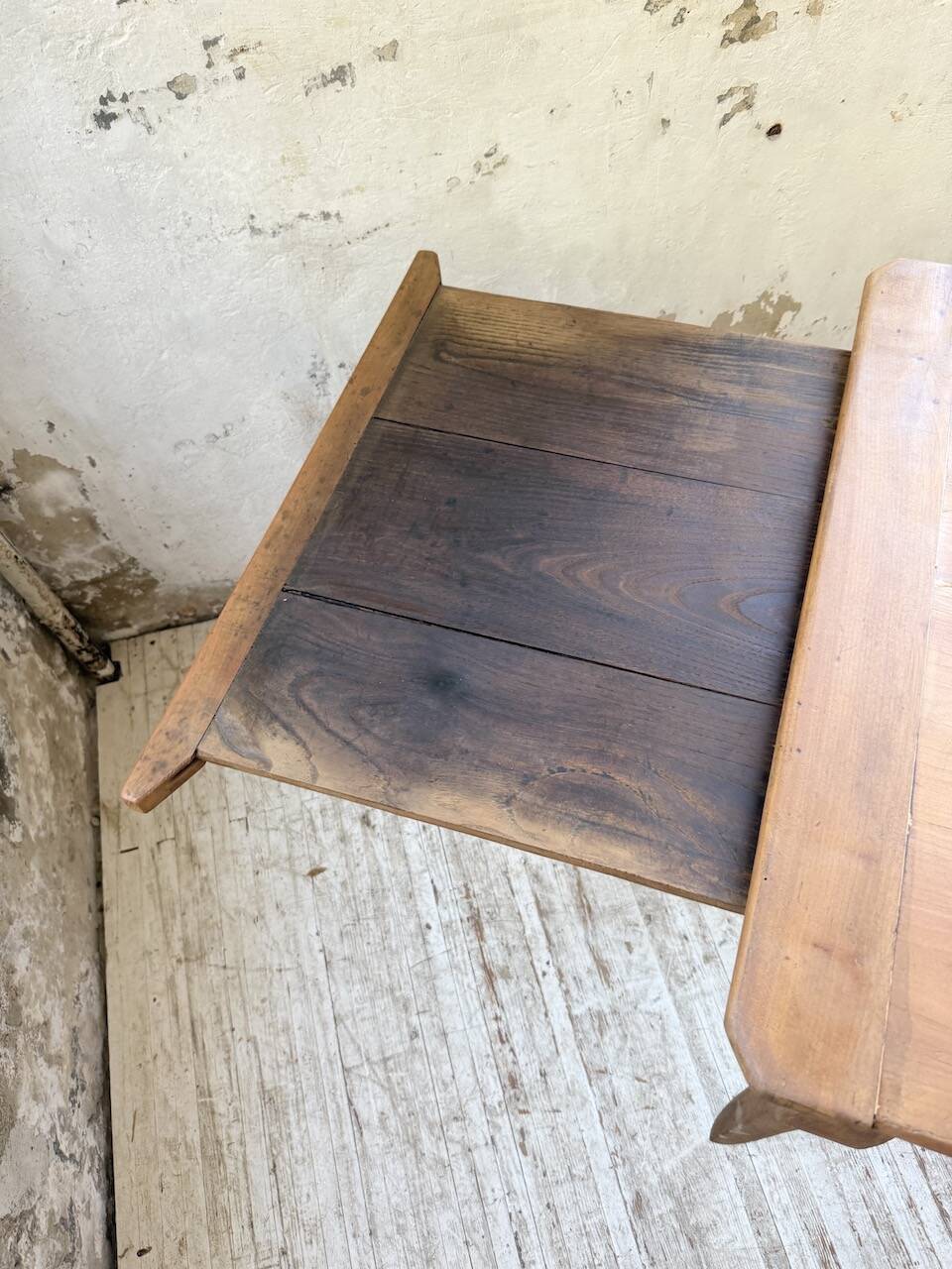 Table campagne provençale style Louis XV merisier