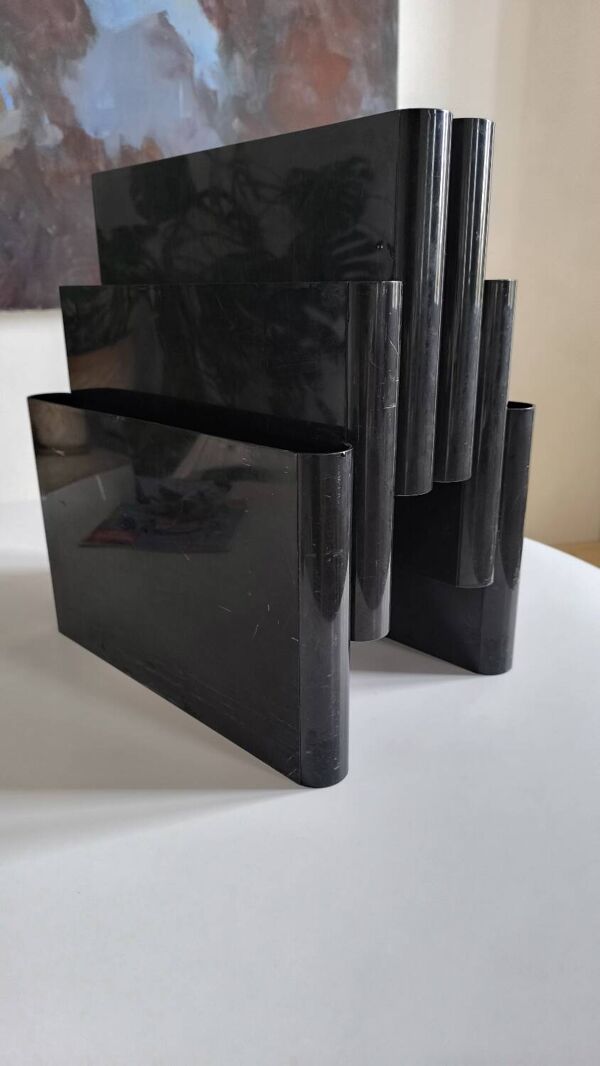 Porte-Revues par Giotto Stoppino pour Kartell 1960
