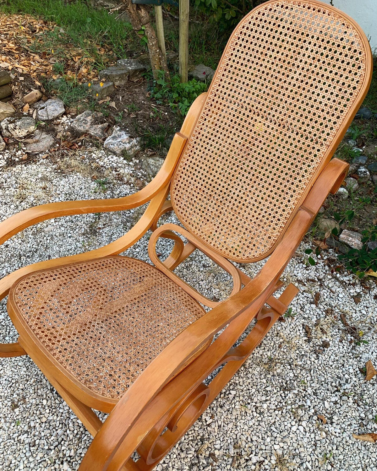 Rocking chair