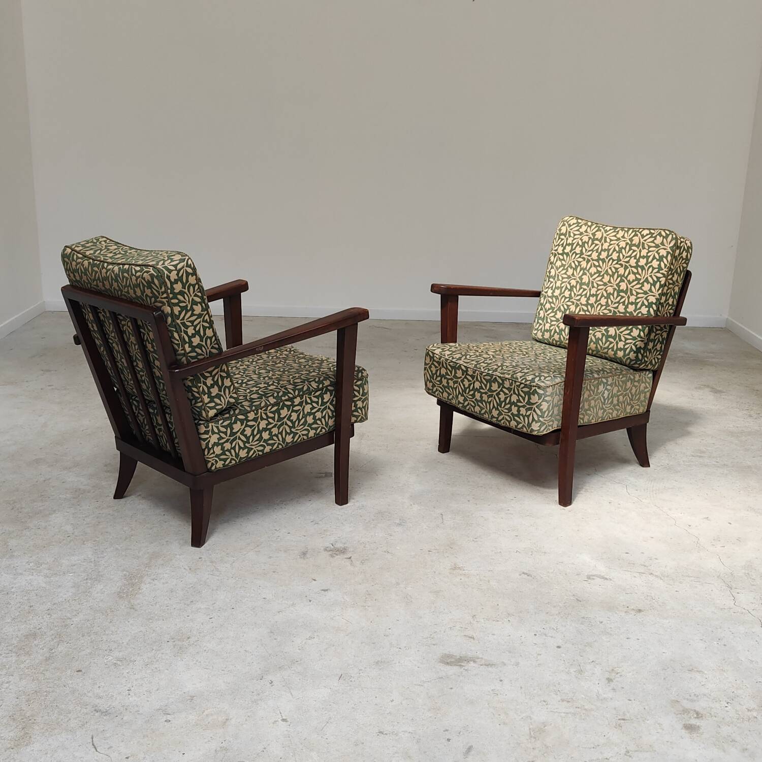 Pair of art deco Ziara pravenec armchairs