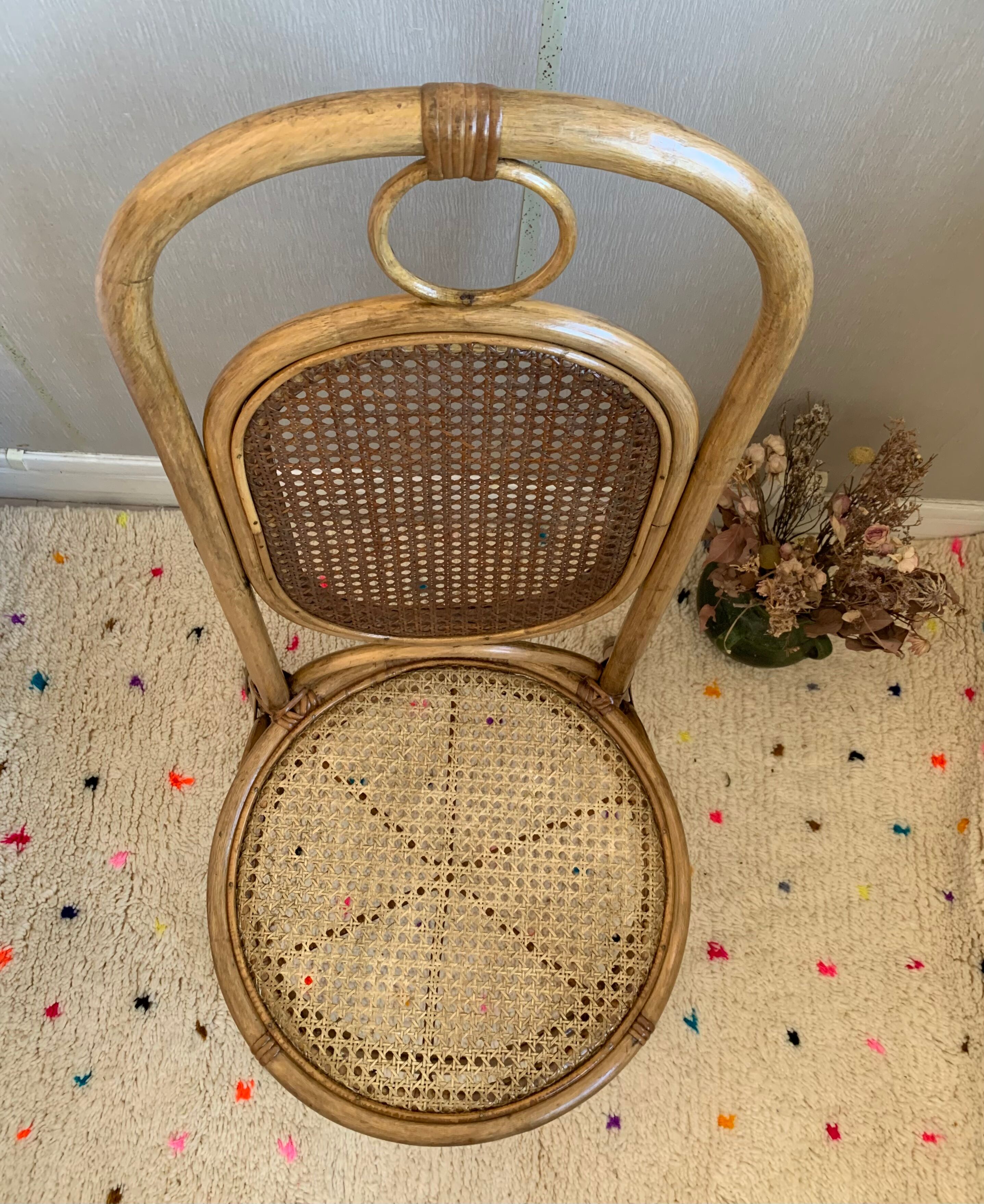 Vintage lounge chair