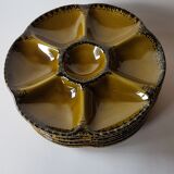 7 vintage oyster plates in Gien olive green dabbling
