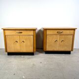 Ensemble de tables de chevet des années 60