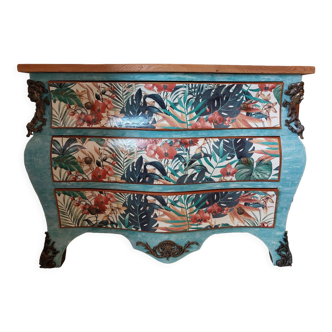 Unique Louis XV chest of drawers