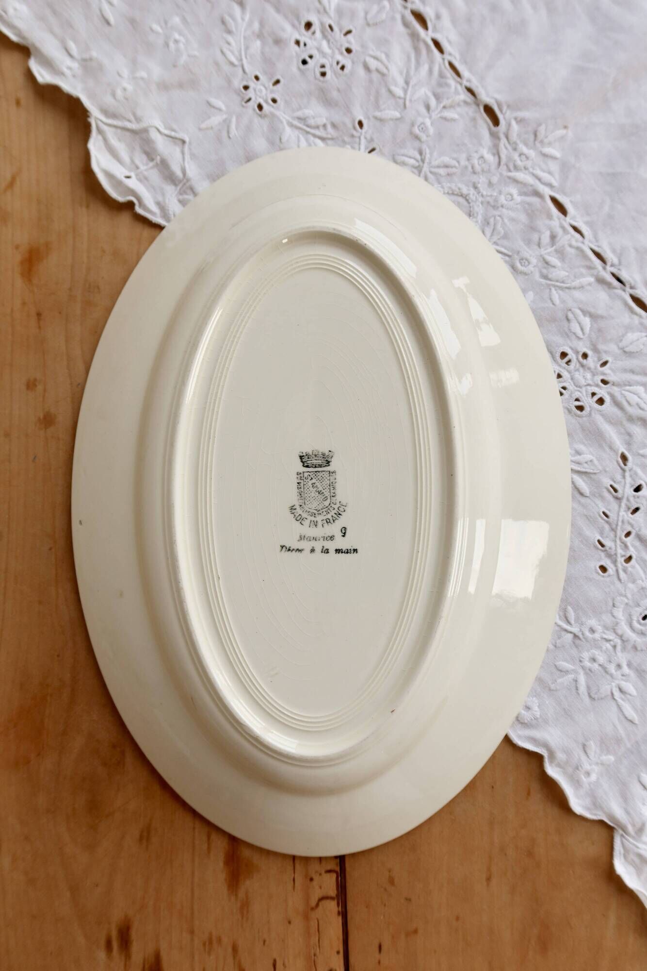 Vintage oval plate faience Saint-Amand model Maurice – Floral decoration