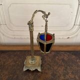 Lampe veilleuse en bronze et verres multicolores Restauration XIXe