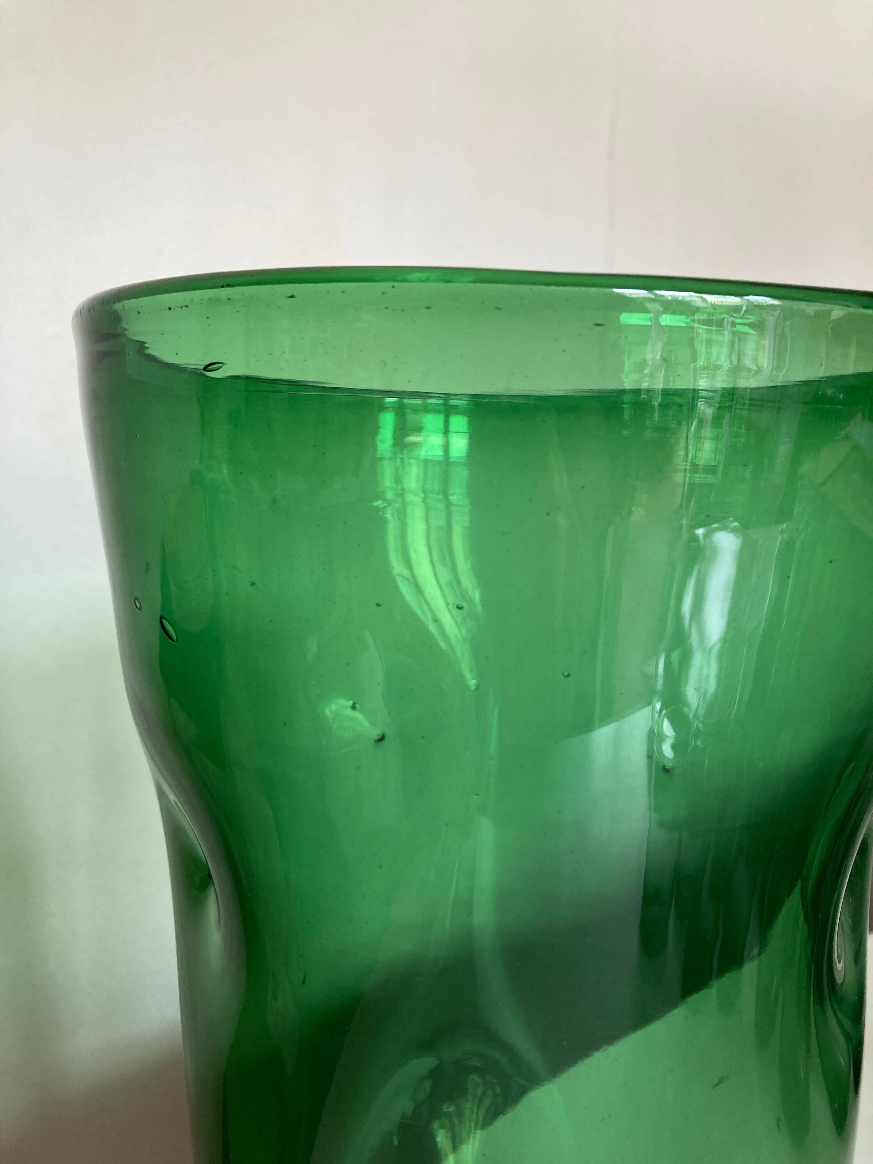 Vase XXXL pinched in blown Empoli glass Italian design 1960