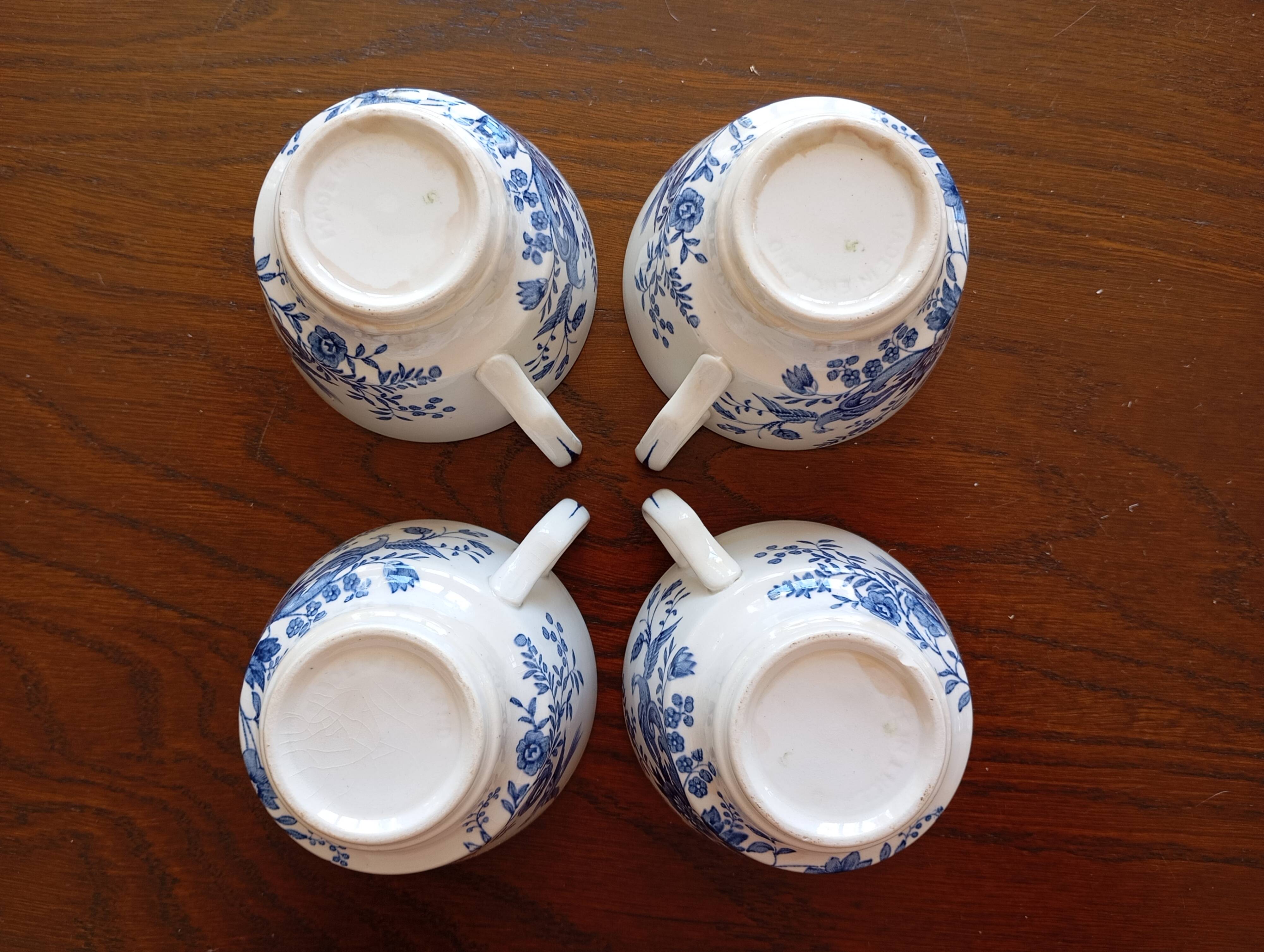 4 Ridgway (Staffordshire) blue "Windsor" English cups