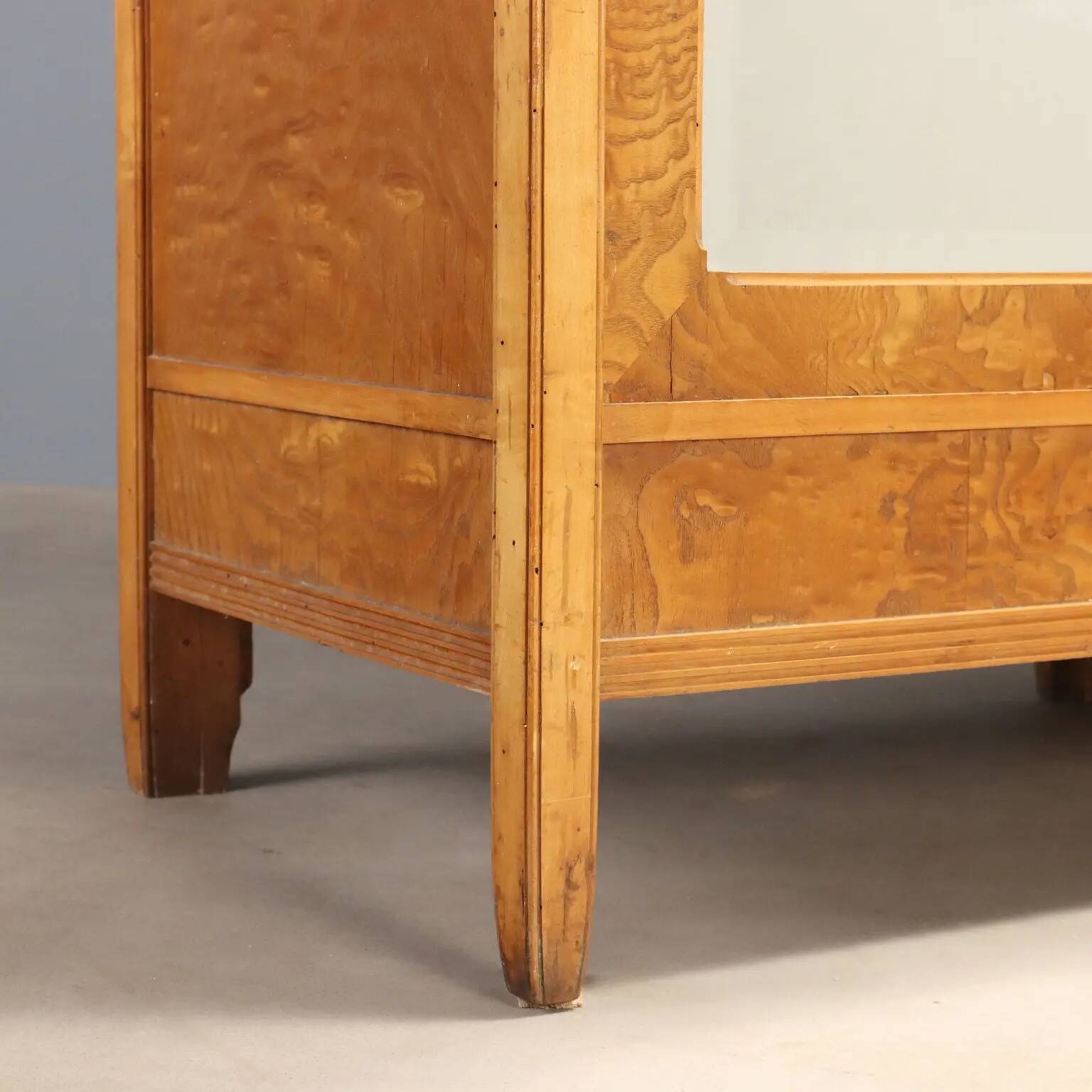 Antique Art Nouveau wardrobe in ash and maple, Italy, 20th century