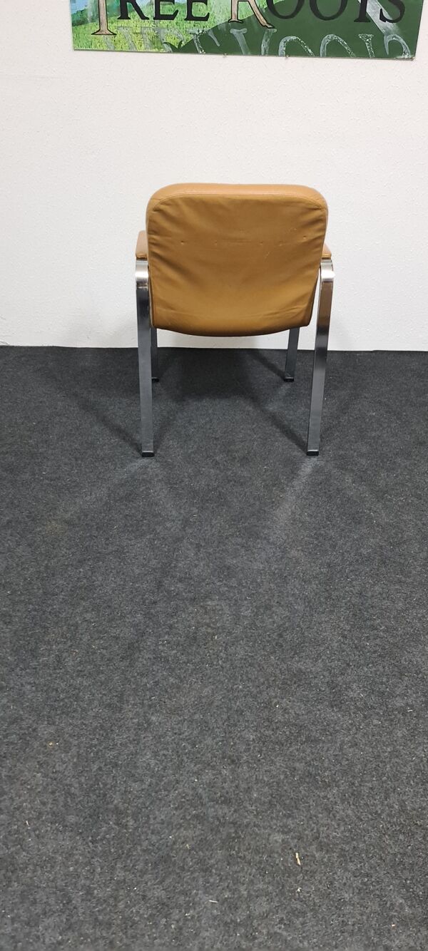 Chaise empilable en cuir vintage par Klober Allemagne