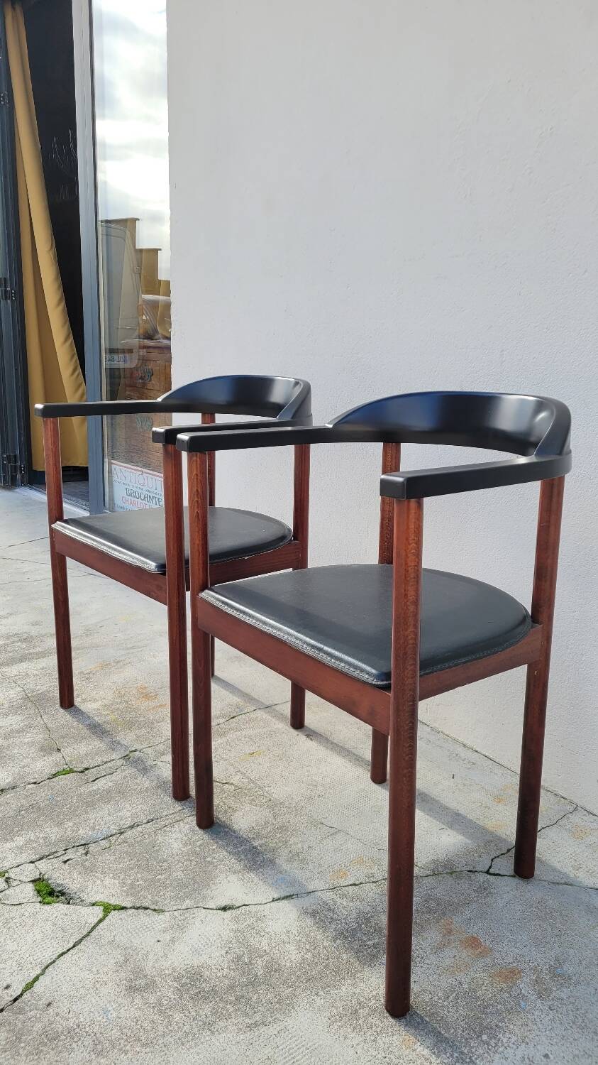 Pair of Scandinavian designer armchairs - 1970s