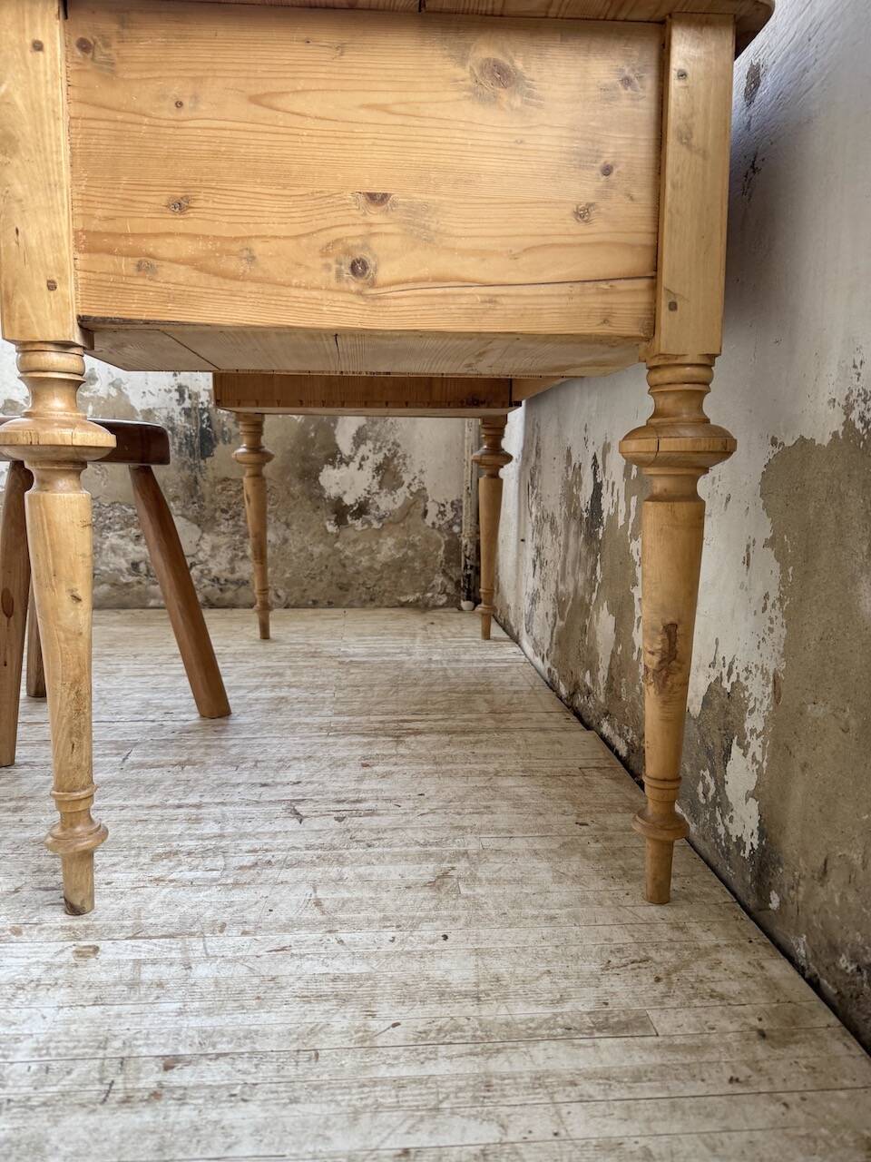 Blonde walnut desk and pine top 1900