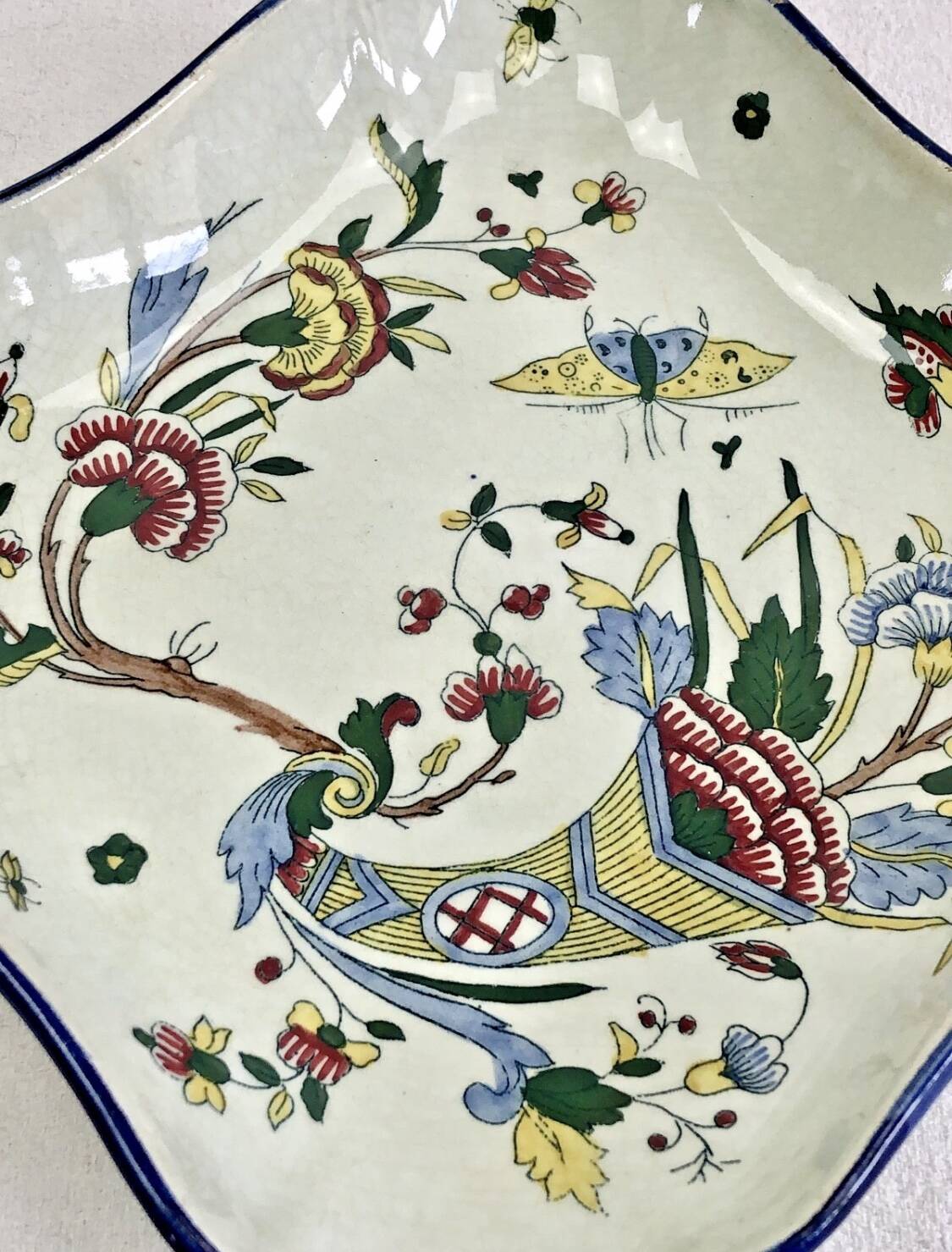 Antique hollow dish Gien cornucopia 1875/1935