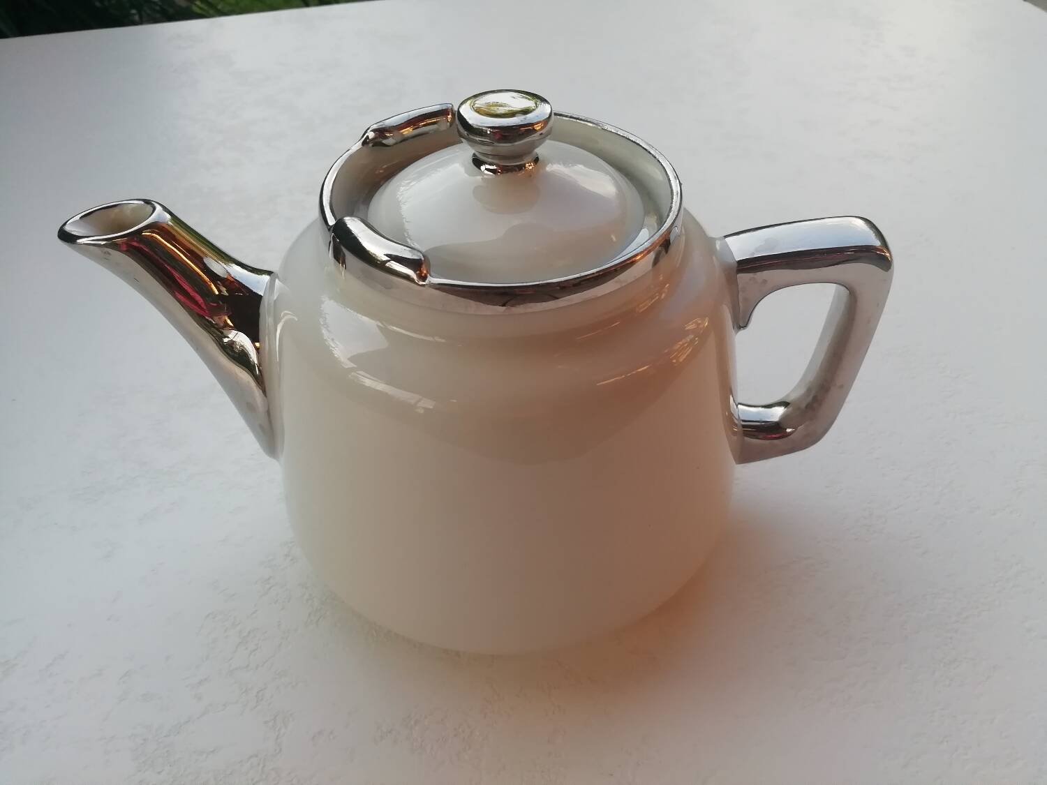 Aluminite teapot