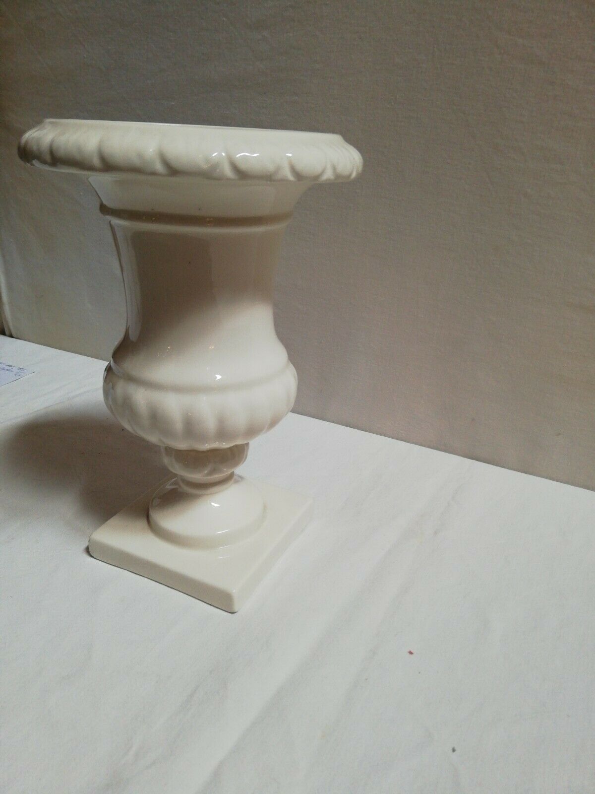 Gien porcelain medicis vase