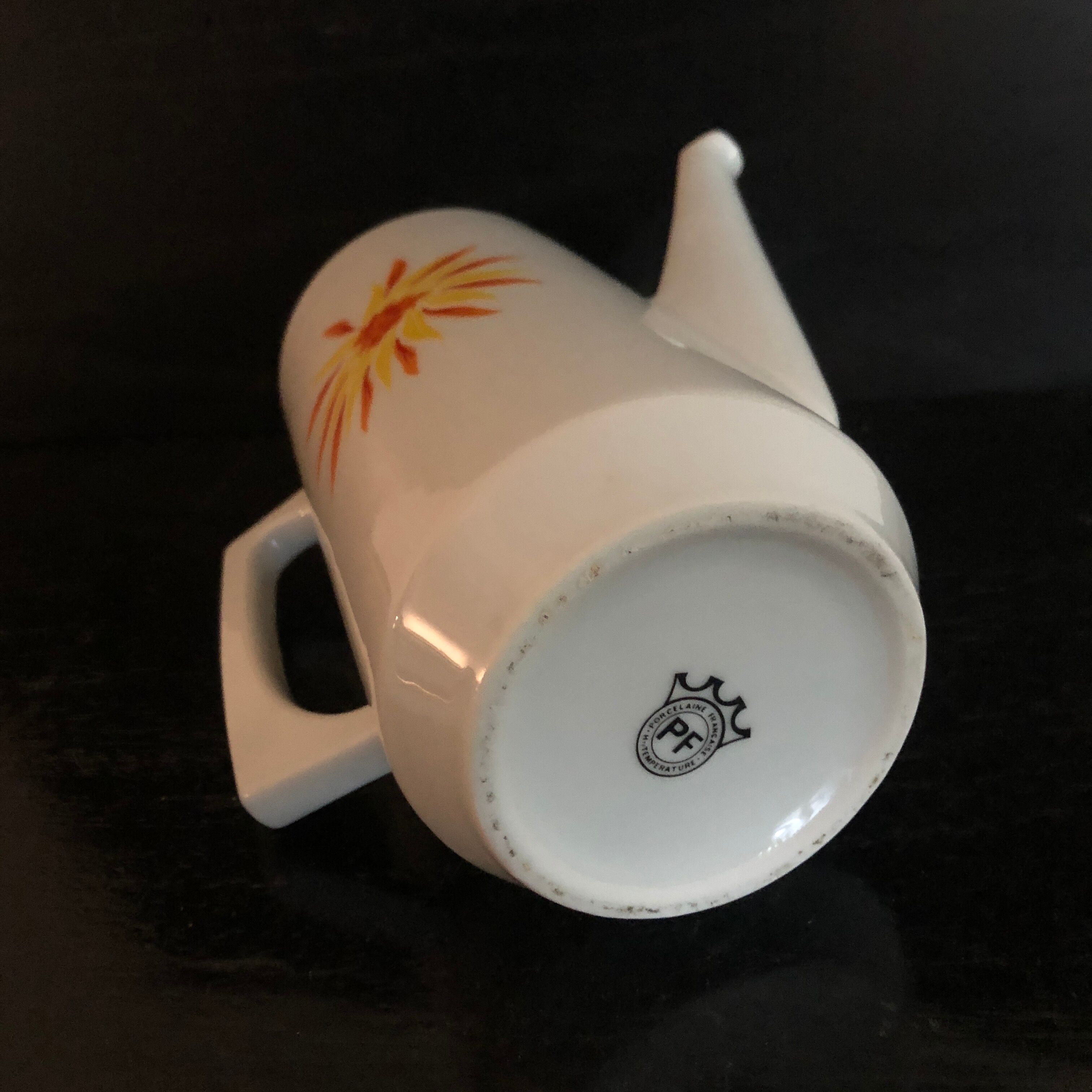 Cafetière et pot à lait