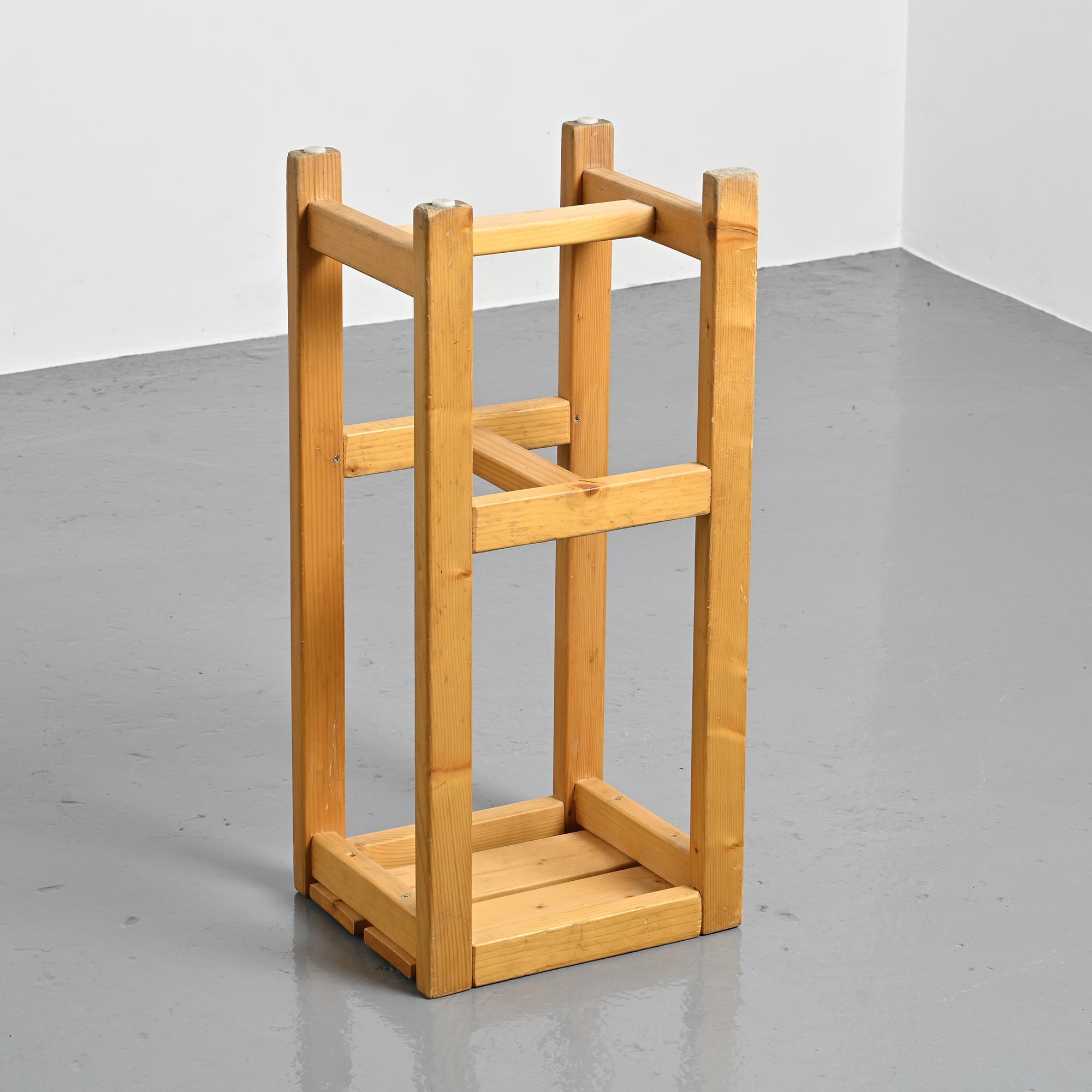 Solid pine bar stool, Maison Regain, 1970s