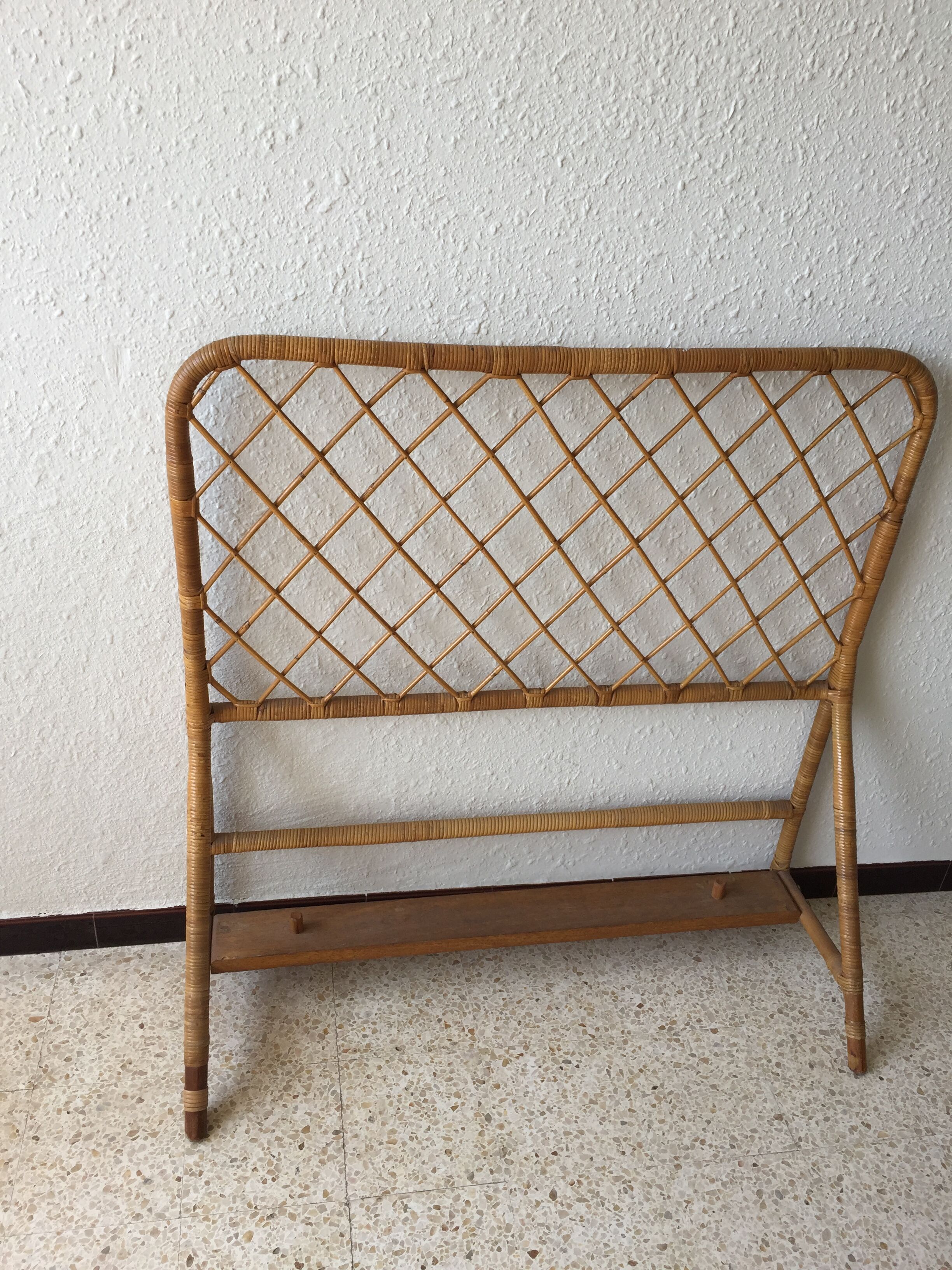 Foot and headboard rattan vintage