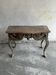 Console néoclassique antique sculptée